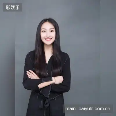 何子墨